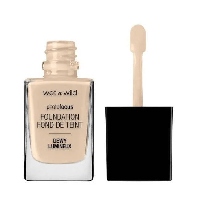 WET N WILD Photo Focus – Foundation Dewy Nude Ivory Unisex, 28 ml
