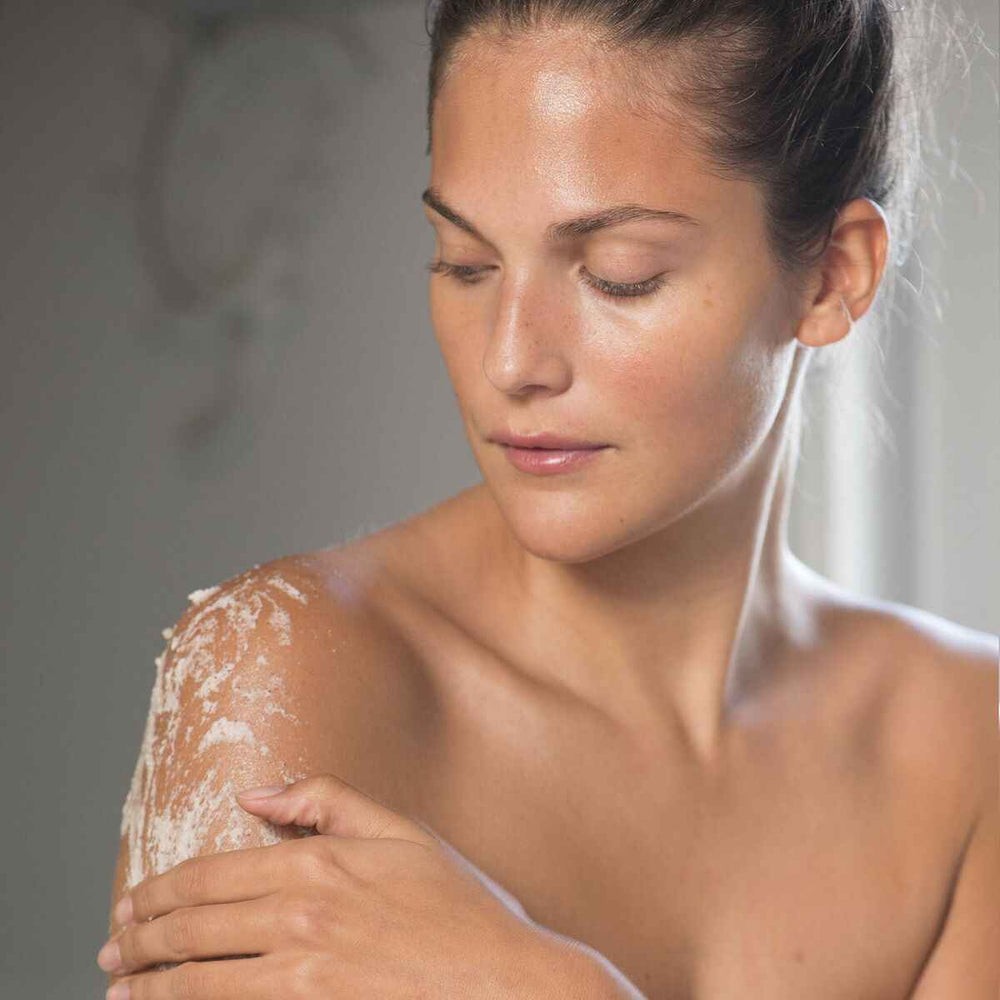 Elemis Body Exotics Frangipani Monoi Salt Glow Body Scrub Unisex, 490 g