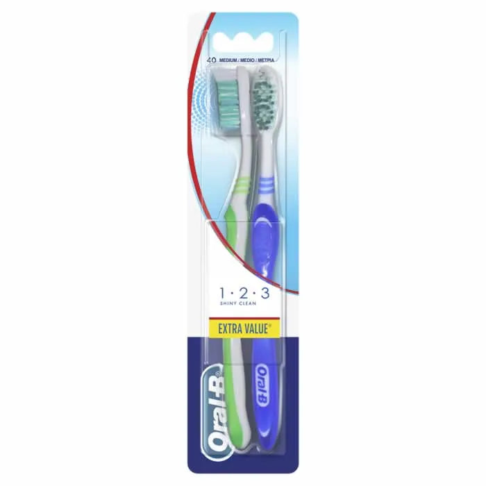 Oral-b Shiny Clean Toothbrush Medium, 2 Units