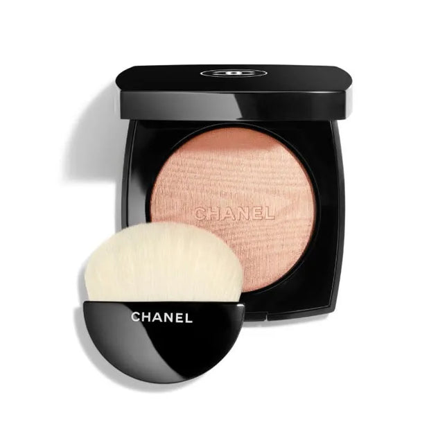 Chanel Podre Lumière 20 Warm Gold Unisex