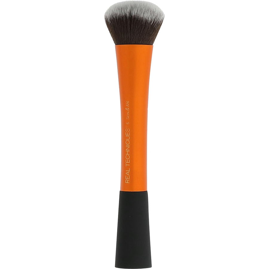 Real Techniques Expert Face Brush