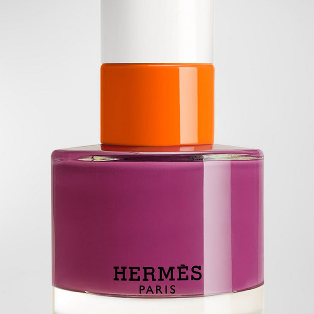Hermes Paris Natural Lacquered – Nail Polish for Women, 48, Ultraviolet, 15 ml