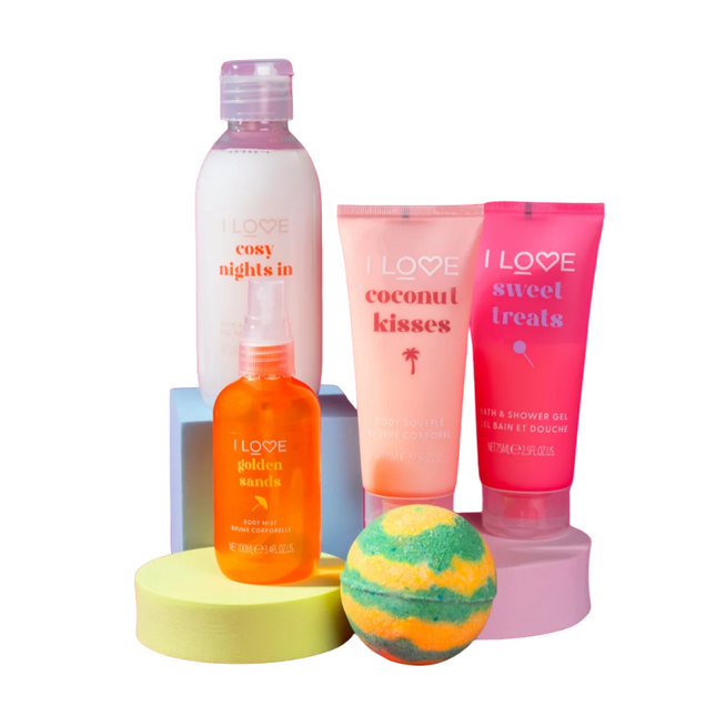 I Love All Of You Set I Love: Coconut Kisses Hydrating – Body Lotion for Women, 75 ml + Pina Colada, Bath Bomb, 120 g + Golden Sands, Refreshing, Body Spray, 100 ml + Sweet Treats, Hydrating, Shower Gel, For All Skin…