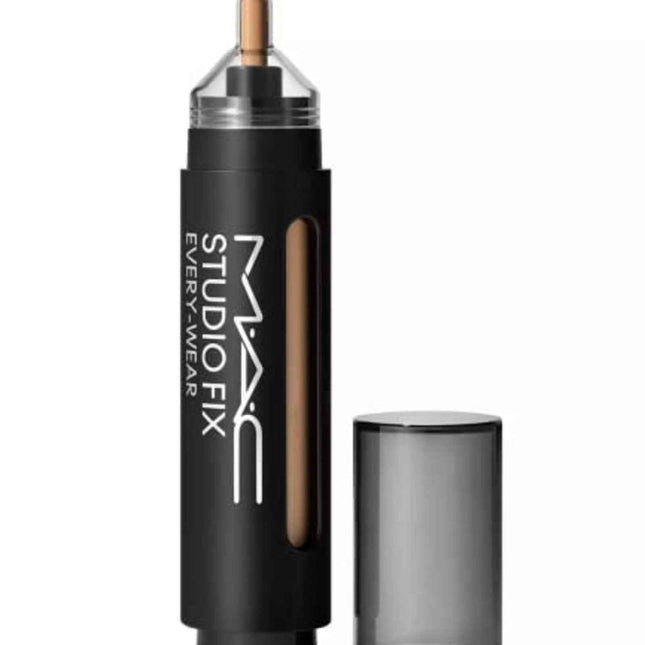 MAC Studio Fix Every-Wear Corrective – Liquid Concealer for Women, NC30, 12 ml