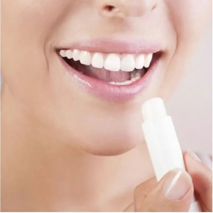 CUVE Lip Protector Sunscreen Unisex