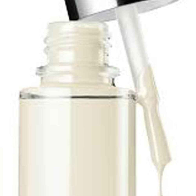 Clinique A Different Nail Enamel Colour Corrector – Nail Polish for Women, 01, Call My Buff, 9 ml