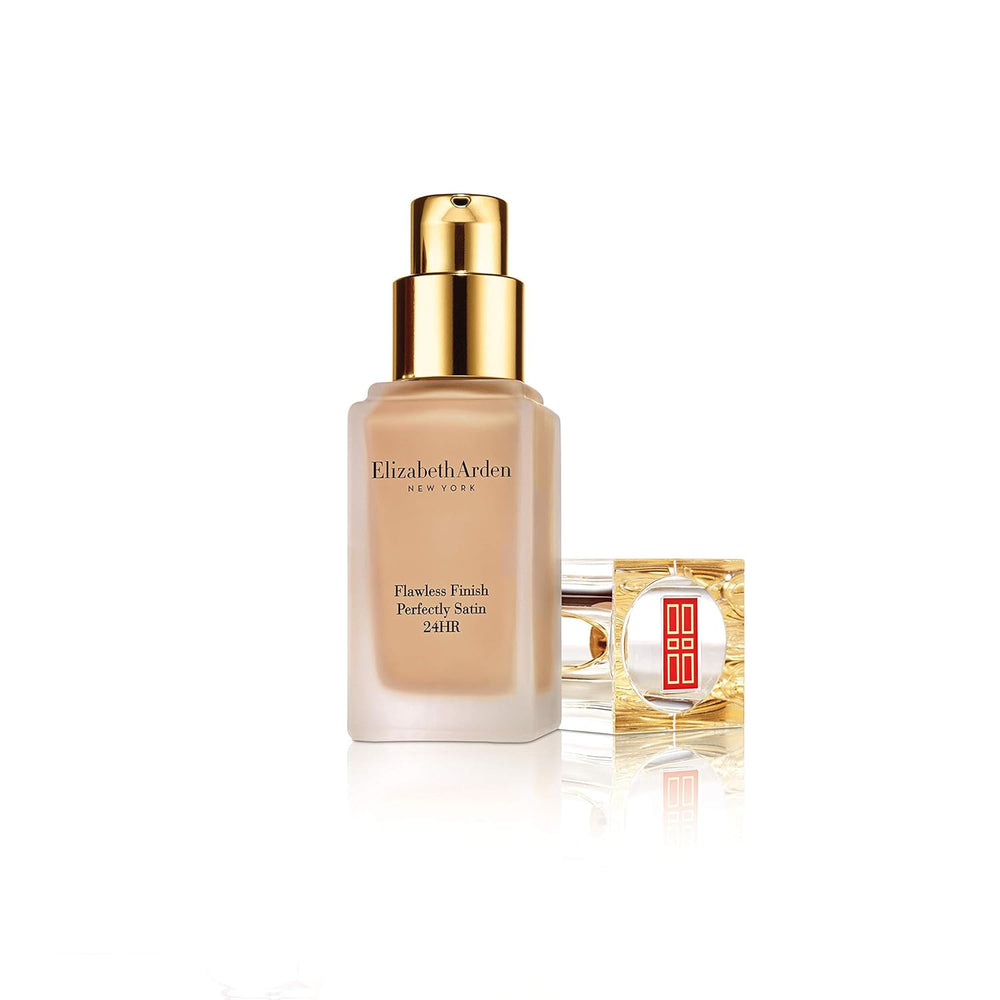 Elizabeth Arden Flawless Finish Perfectly Satin 24H Matte – Liquid Foundation for Women, Cream, SPF 15, 30 ml