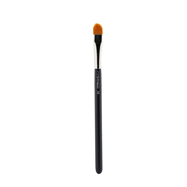 MAC 195 Concealer – Concealer Brush Unisex