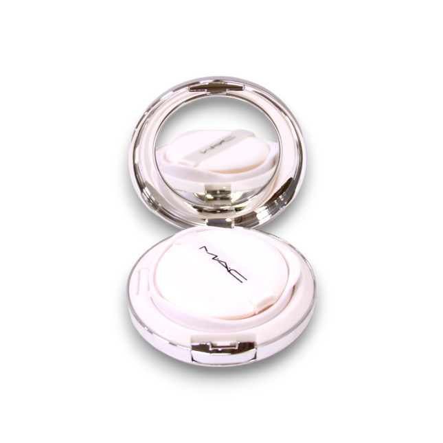 MAC Lightful C+ – Compact Foundation for Women, Extra Light Rose, SPF 50, 12 g