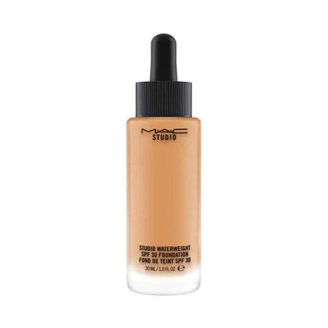 MAC Studio Waterweight Vitamin E Long Lasting – Liquid Foundation for Women, NC45, SPF 30, 30 ml
