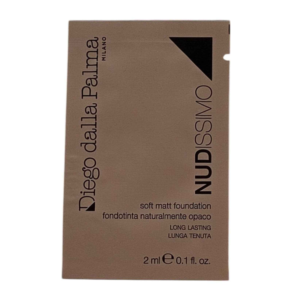 Diego Dalla Palma Set Diego Dalla Palma Nudissimo - Soft Matt Oil-Free Long Lasting – Liquid Foundation for Women, 244W, Sabbia, 12 pcs, 2 ml Sample
