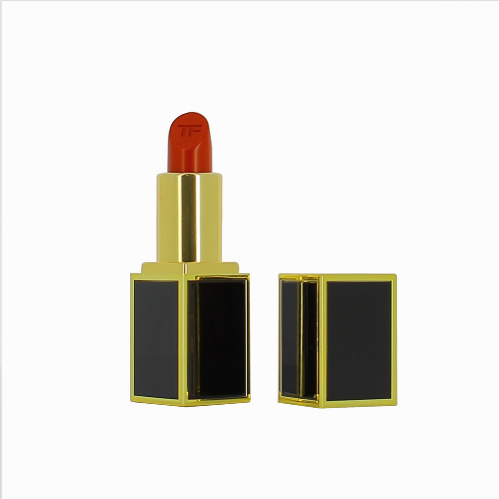 Tom Ford Lips & Girls Shine – Cream Lipstick for Women, 2L, 2 g